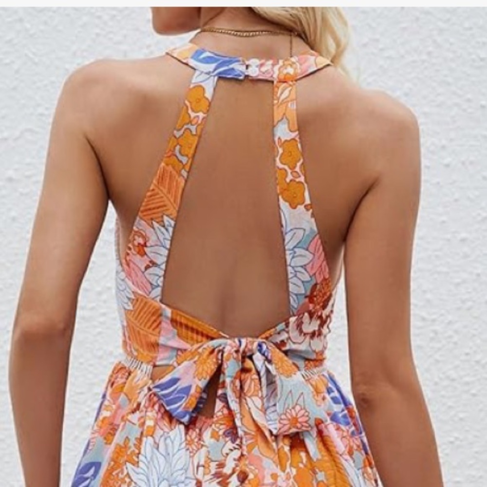 AMAZON • DRESS 🌸 - Picture 3 of 5